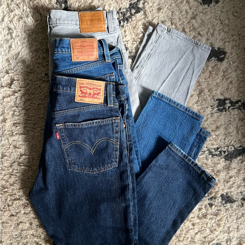Set of three! Levi’s Denim, Wedgie Straight Sz. 26x26